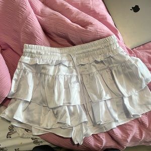 American threads white ruffle skirt